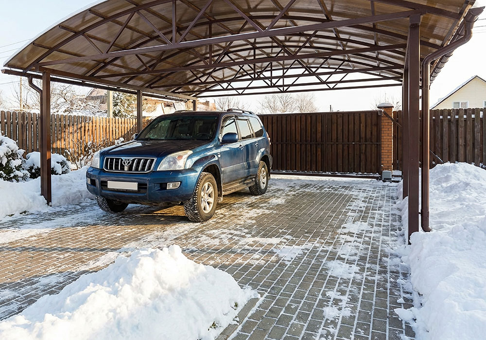 Навес арочный для автодома и авто на даче