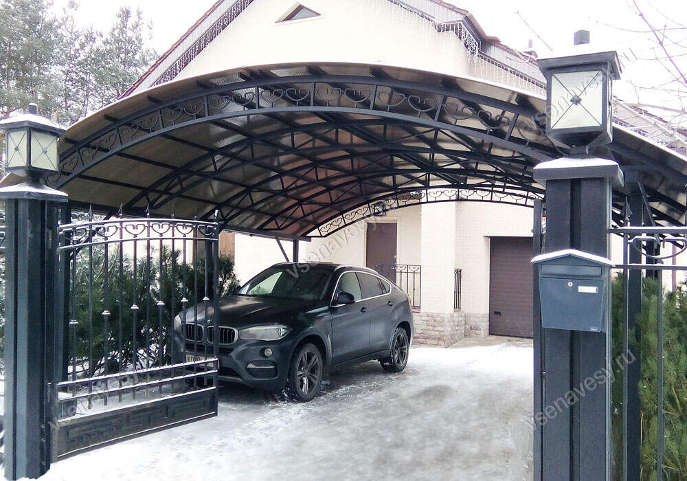 Навес для автомобиля для дачи на две машины